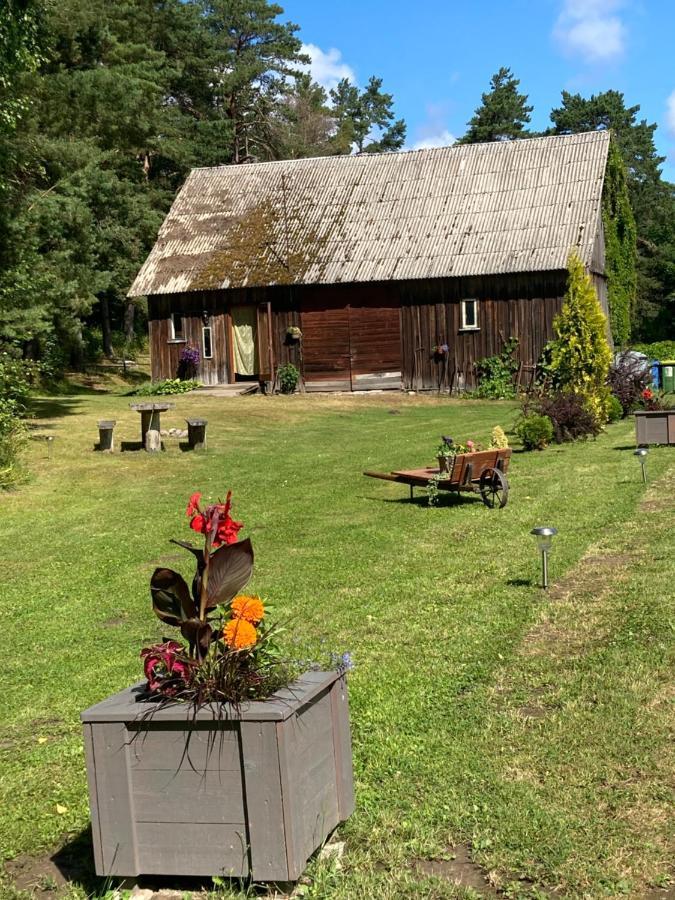 Vejavas Svētciems Esterno foto