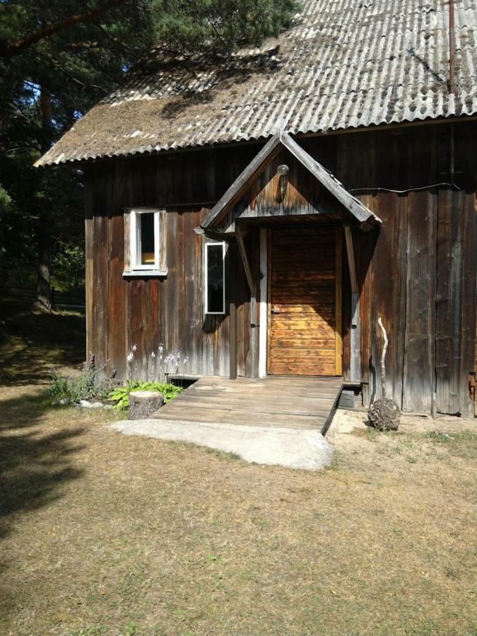 Vejavas Svētciems Esterno foto
